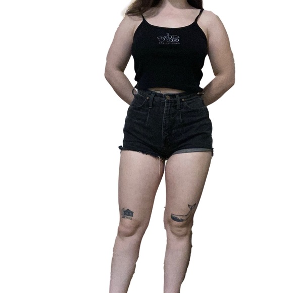 Wrangler Jean Shorts - Picture 2 of 4